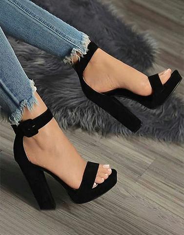 Buy SHOETOPIA Shoetopia Snake Printed Black Block Heeled Sandals For Women  & Girls | Shoppers Stop